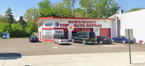 16505 E Warren Ave, Detroit, MI, 48224-2742 | Card Image