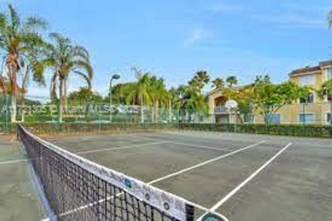 APT-129 - 2600 S University Dr, Condo with 3 bedrooms, 2 bathrooms and null parking in Davie FL | Image 40