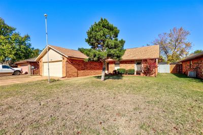 2821 Pinto Trail, House other with 3 bedrooms, 2 bathrooms and null parking in Edmond OK | Image 3