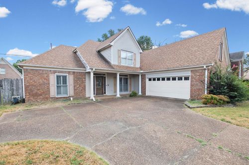 8977 Chimneyrock Blvd, Cordova, TN, 38016-4060 | Card Image