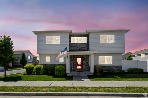 1551 W Parkview Dr, Syracuse, UT, 84075-9851 | Card Image