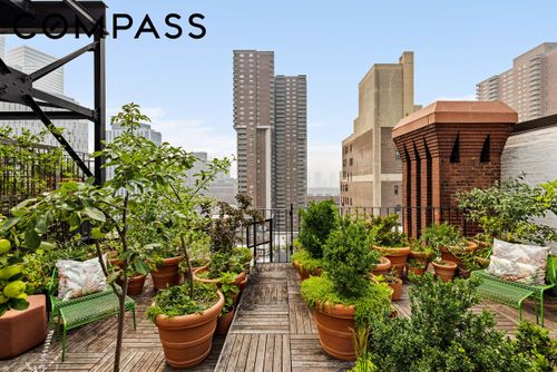 phde-165 Duane St, New York, NY, 10013-3332 | Card Image