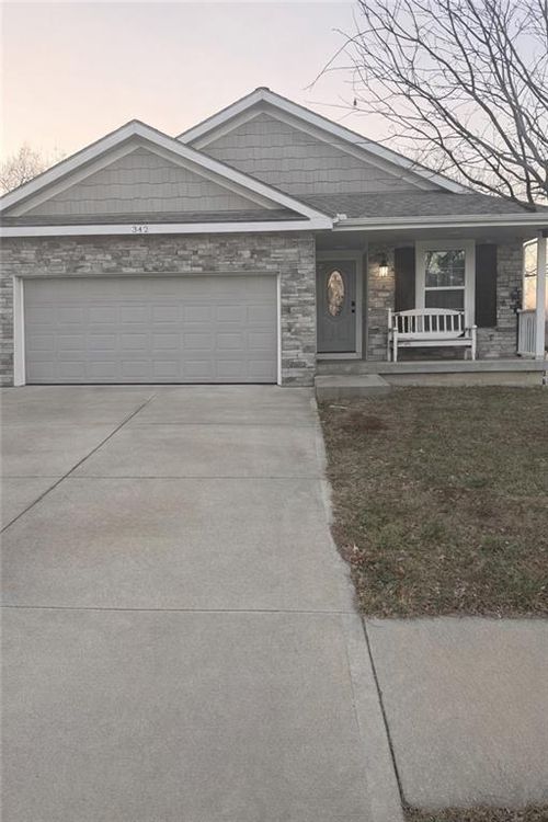 342 Armour St, Bonner Springs, KS, 66012-1470 | Card Image