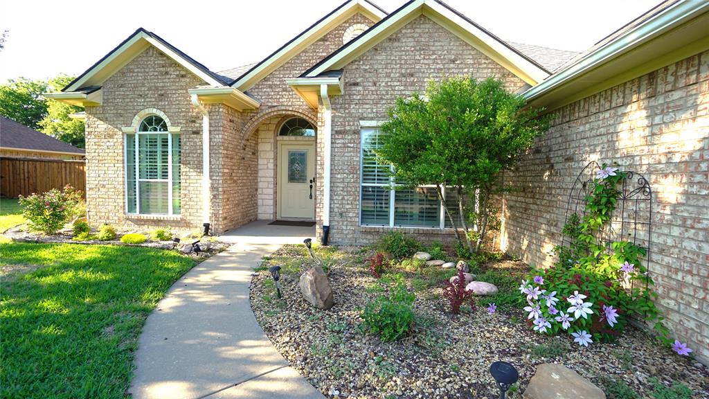 Village Dr, Bonham, TX 75418