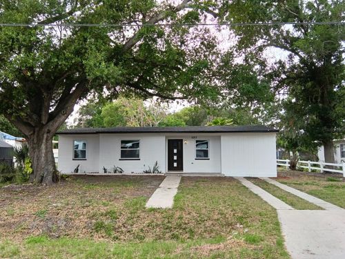 1055 30th St Nw, WINTER HAVEN, FL, 33881-2205 | Card Image