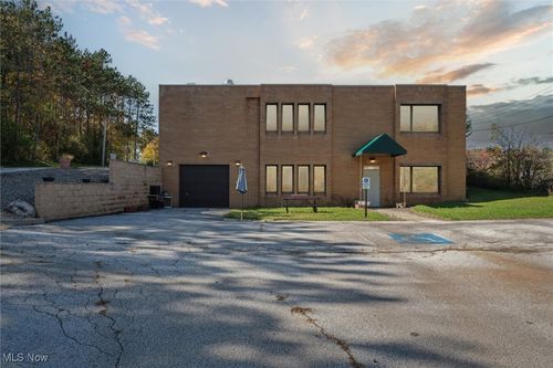 3333 Brecksville Rd, Richfield, OH, 44286-9661 | Card Image