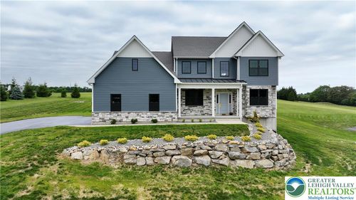 465 Gail Dr, Nazareth, PA, 18064-9226 | Card Image