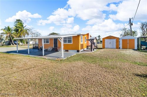 264 Mamie St, CHOKOLOSKEE, FL, 34138 | Card Image