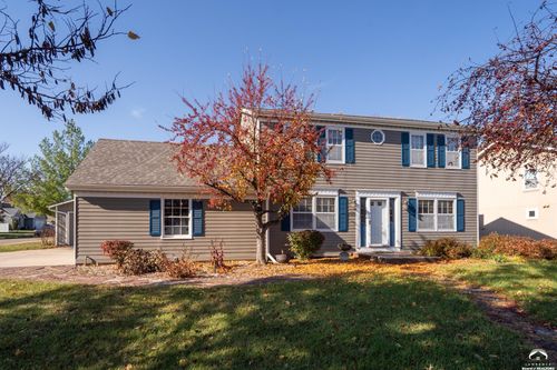 2921 Pebble Ln, Lawrence, KS, 66047-3030 | Card Image