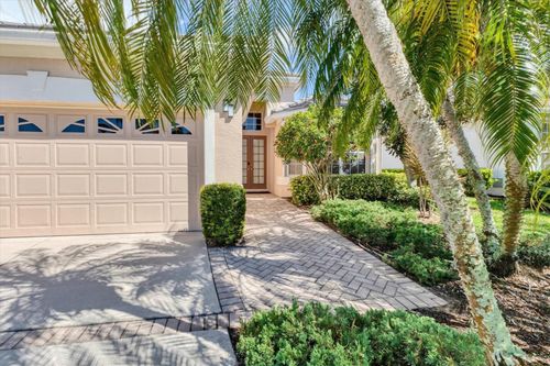 8231 Nice Way, Sarasota, FL, 34238-4420 | Card Image
