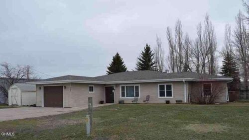 709 Eagle Drive, New Town, ND, 58763 | Card Image