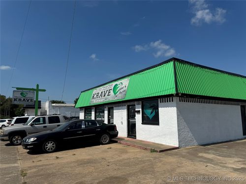 109 N 6th Ave, Durant, OK, 74701-4733 | Card Image