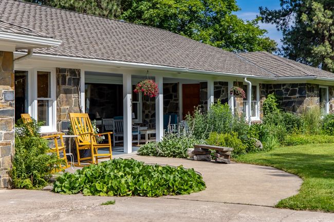 100 Riverside Rd, House other with 4 bedrooms, 3 bathrooms and null parking in Kalispell MT | Image 100