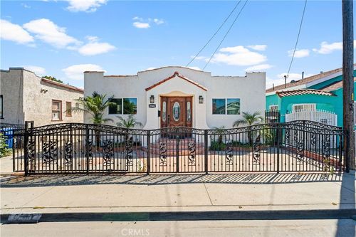 2502 Poplar Pl, Huntington Park, CA, 90255-6710 | Card Image