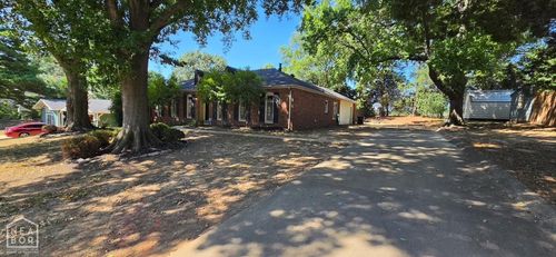 2109 Indian Trails St, Jonesboro, AR, 72401-6030 | Card Image