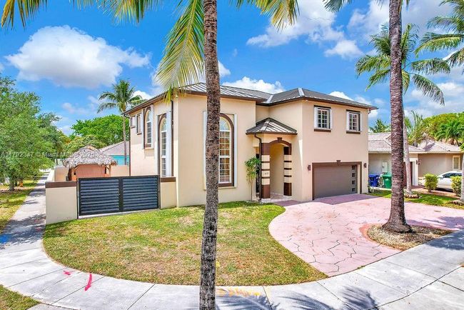 16732 Nw 89 Th Pl, House other with 4 bedrooms, 3 bathrooms and null parking in Miami Lakes FL | Image 17