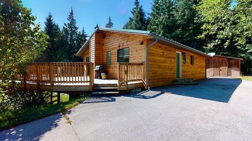 5534 Sans Souci Rd, Halfmoon Bay, BC, V7Z1B6 | Card Image