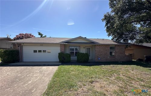 1608 Becker Dr, Killeen, TX, 76543-5122 | Card Image