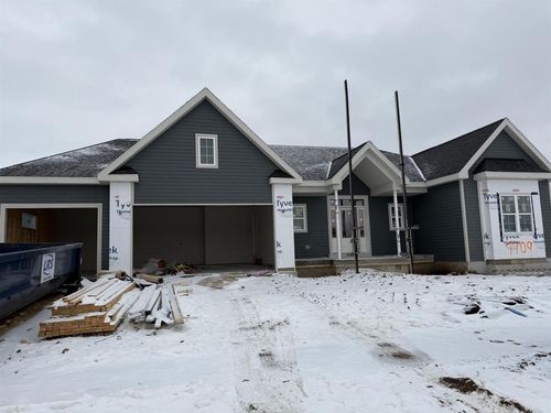 L208 Stonecrop Way, DeForest, WI, 53532 | Card Image