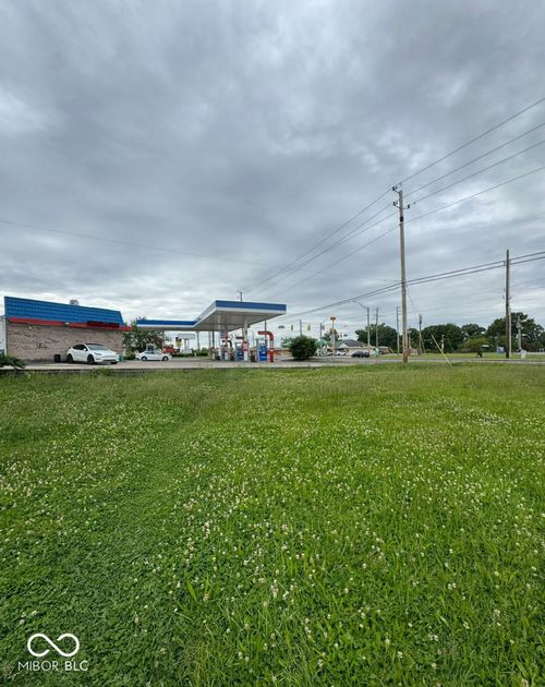 4609 N Shadeland Ave, Indianapolis, IN, 46226-2626 | Card Image