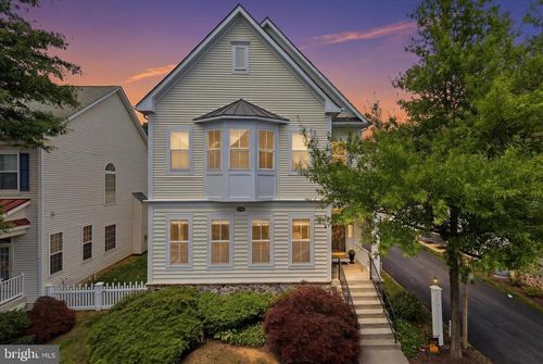 17551 Lethridge Cir, ROUND HILL, VA, 20141-2162 | Card Image