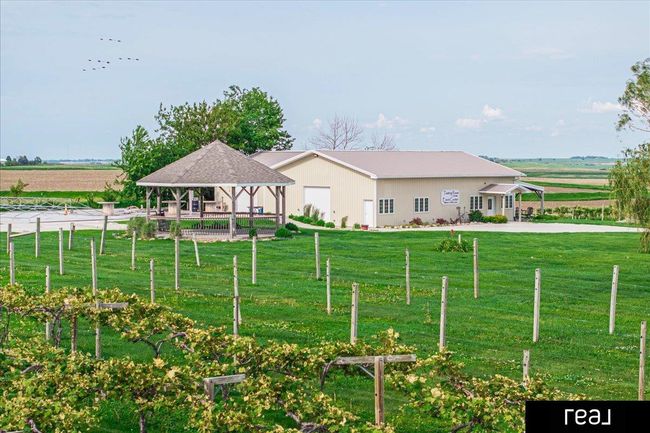 31506 Pioneer Trl, House other with 6 bedrooms, 3 bathrooms and 8 parking in Treynor IA | Image 70