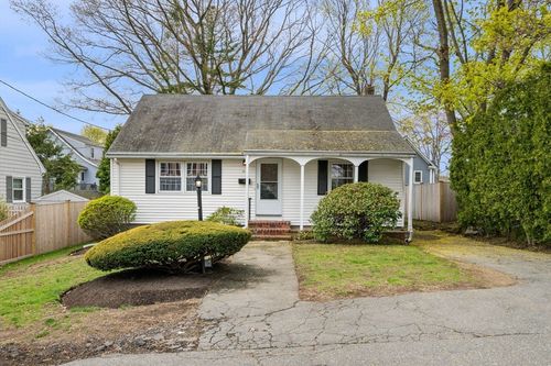 78 Garfield Street, Marblehead, MA, 01945 | Card Image