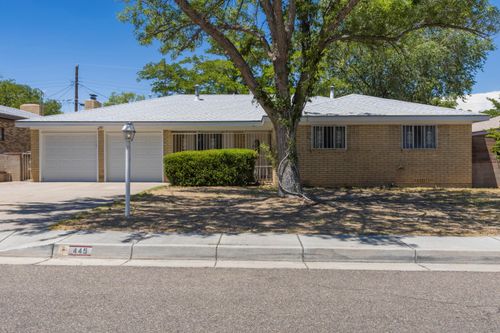 445 Graceland Dr Se, Albuquerque, NM, 87108-2704 | Card Image