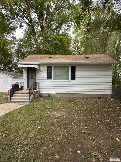 1022 W Macqueen Avenue, House other with 2 bedrooms, 1 bathrooms and null parking in Peoria IL | Image 3