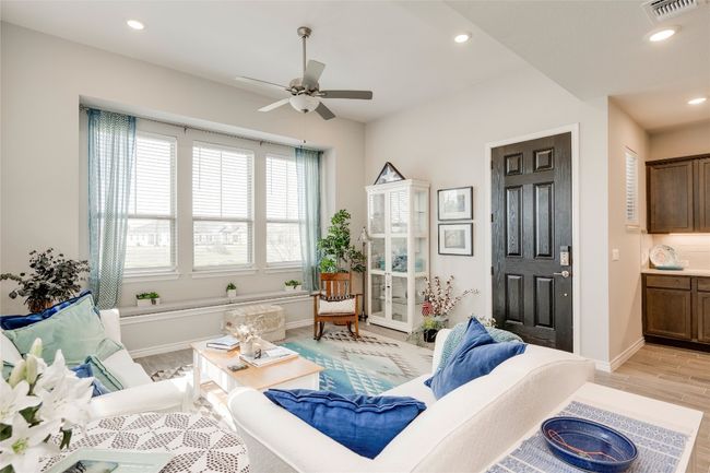 102 - 121 Harborside Dr, Condo with 2 bedrooms, 3 bathrooms and 2 parking in San Marcos TX | Image 9