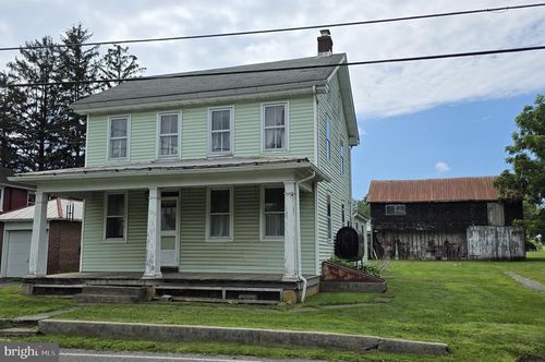 105 Galen Hall Rd, REINHOLDS, PA, 17569-9752 | Card Image