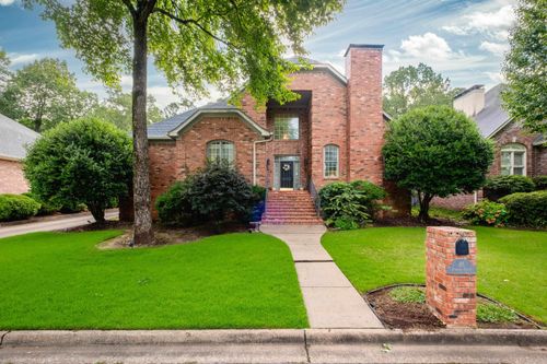 46 Avignon Ct, Little Rock, AR, 72223-9104 | Card Image