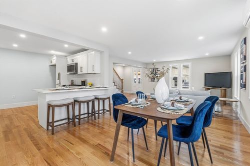 1-8 Hammatt St, Ipswich, MA, 01938-1916 | Card Image