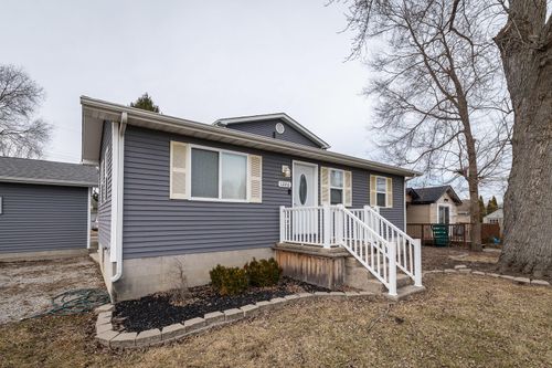 1226 S Ash St, Hobart, IN, 46342 | Card Image