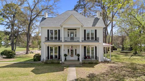 606 E Hiram St, Atlanta, TX, 75551-2632 | Card Image