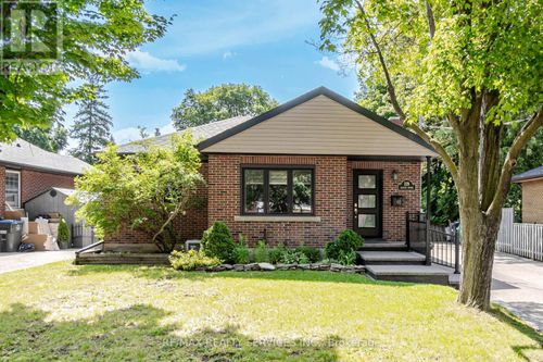 119 Denison Ave, Brampton, ON, L6X1E9 | Card Image