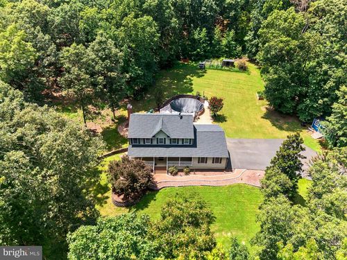 124 Fawn Hills Dr, Fredericksburg, VA, 22407-1553 | Card Image