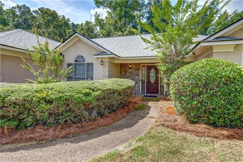 6223 Independence Dr, Columbus, GA, 31909-4419 | Card Image
