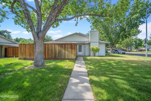 4-1029 Brooktree Dr, Sparks, NV, 89434-7825 | Card Image