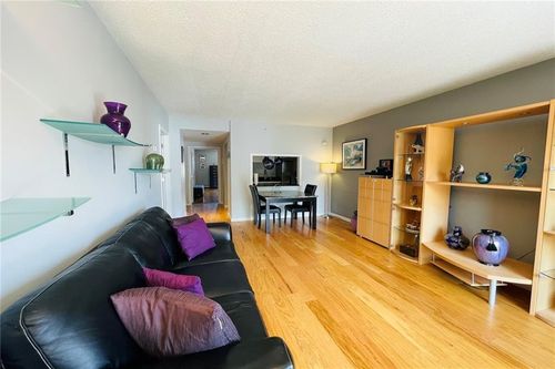 apt-3c-6902 Narrows Ave, Brooklyn, NY, 11209-1028 | Card Image