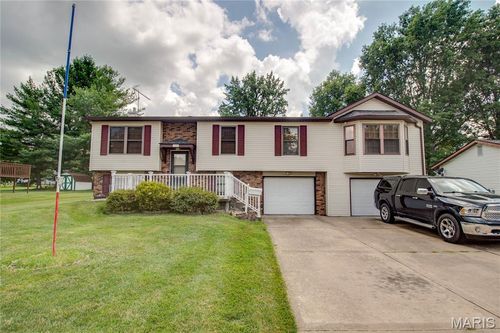 1024 W Hickory St, Jerseyville, IL, 62052-1329 | Card Image