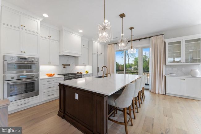 1632 Chain Bridge Rd, Townhouse with 4 bedrooms, 5 bathrooms and null parking in MCLEAN VA | Image 15