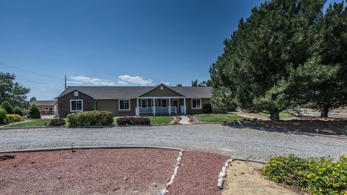 1675 P Rd, Loma, CO, 81524-9426 | Card Image