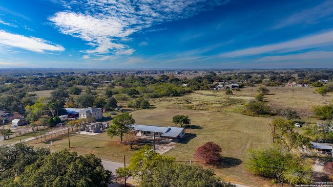 222 (17A) Winship Rd, House other with 3 bedrooms, 2 bathrooms and null parking in Pleasanton TX | Image 13