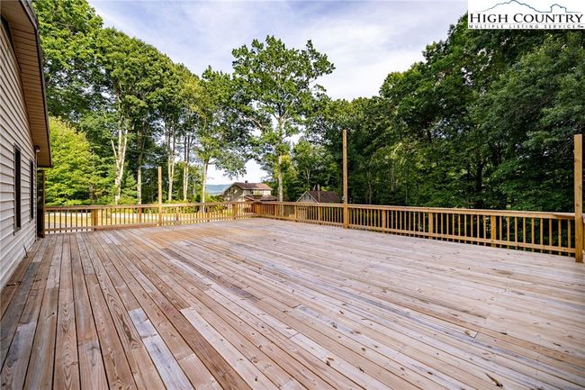 337 Pioneer Rdg, House other with 3 bedrooms, 2 bathrooms and null parking in Sparta NC | Image 45