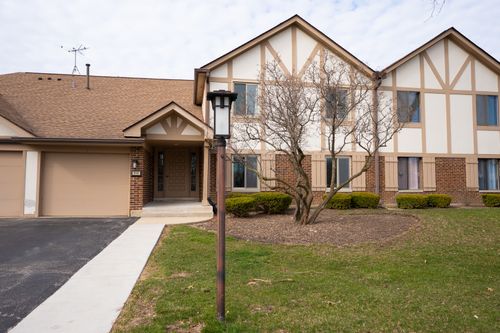 apt-1a-916 Surrey Dr, Schaumburg, IL, 60193-4862 | Card Image