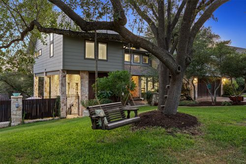 10810 Wintergreen Hl, Austin, TX, 78750-3452 | Card Image