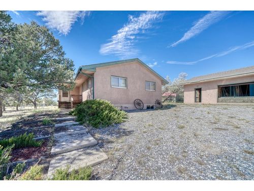 10239 W Cheyenne Cir, Salida, CO, 81201-8536 | Card Image