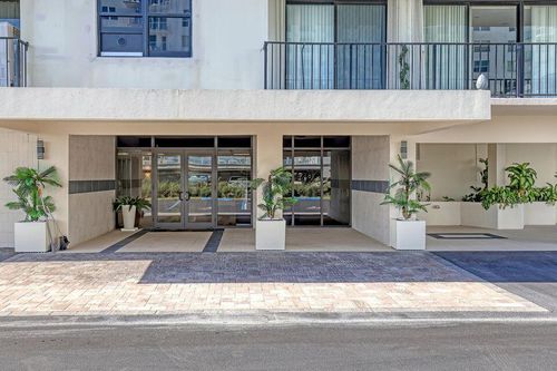 705-3456 S Ocean Blvd, Palm Beach, FL, 33480-5909 | Card Image