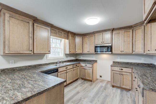 124 Lookout Ln, House other with 3 bedrooms, 2 bathrooms and 2 parking in Pulaski TN | Image 10